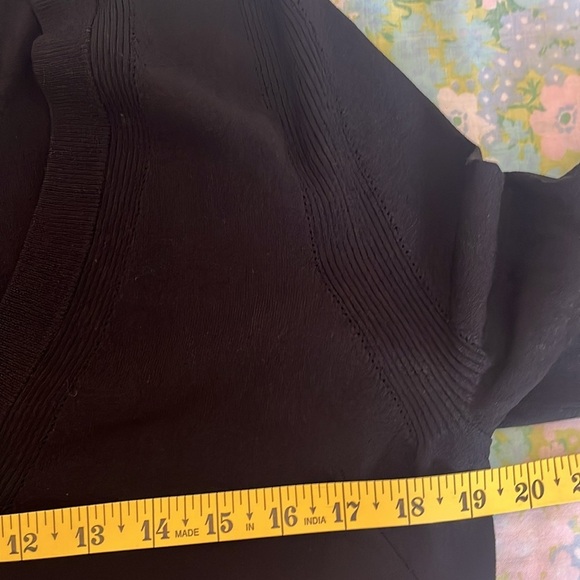 Zadig & Voltaire | Black V-Neck Knit Top Size Large Classic Timeless Size Large - Picture 6 of 8